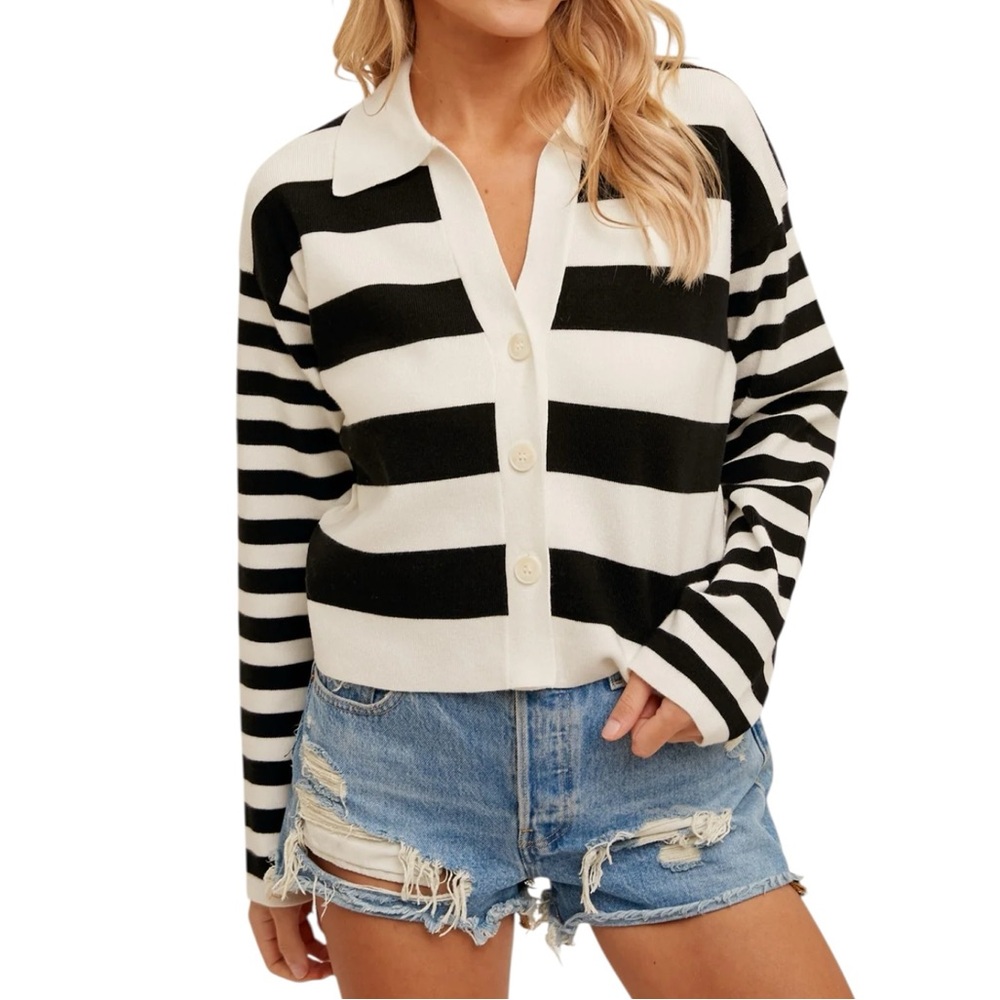 Hem & Thread Bold Striped Lightweight Cropped Cardigan. Size Large